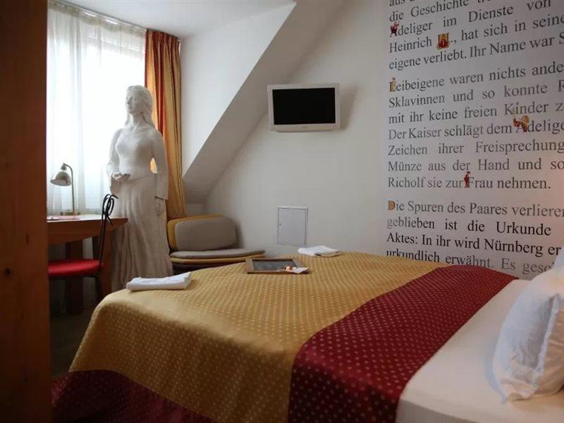 Hotel Drei Raben Nürnberg Exteriör bild