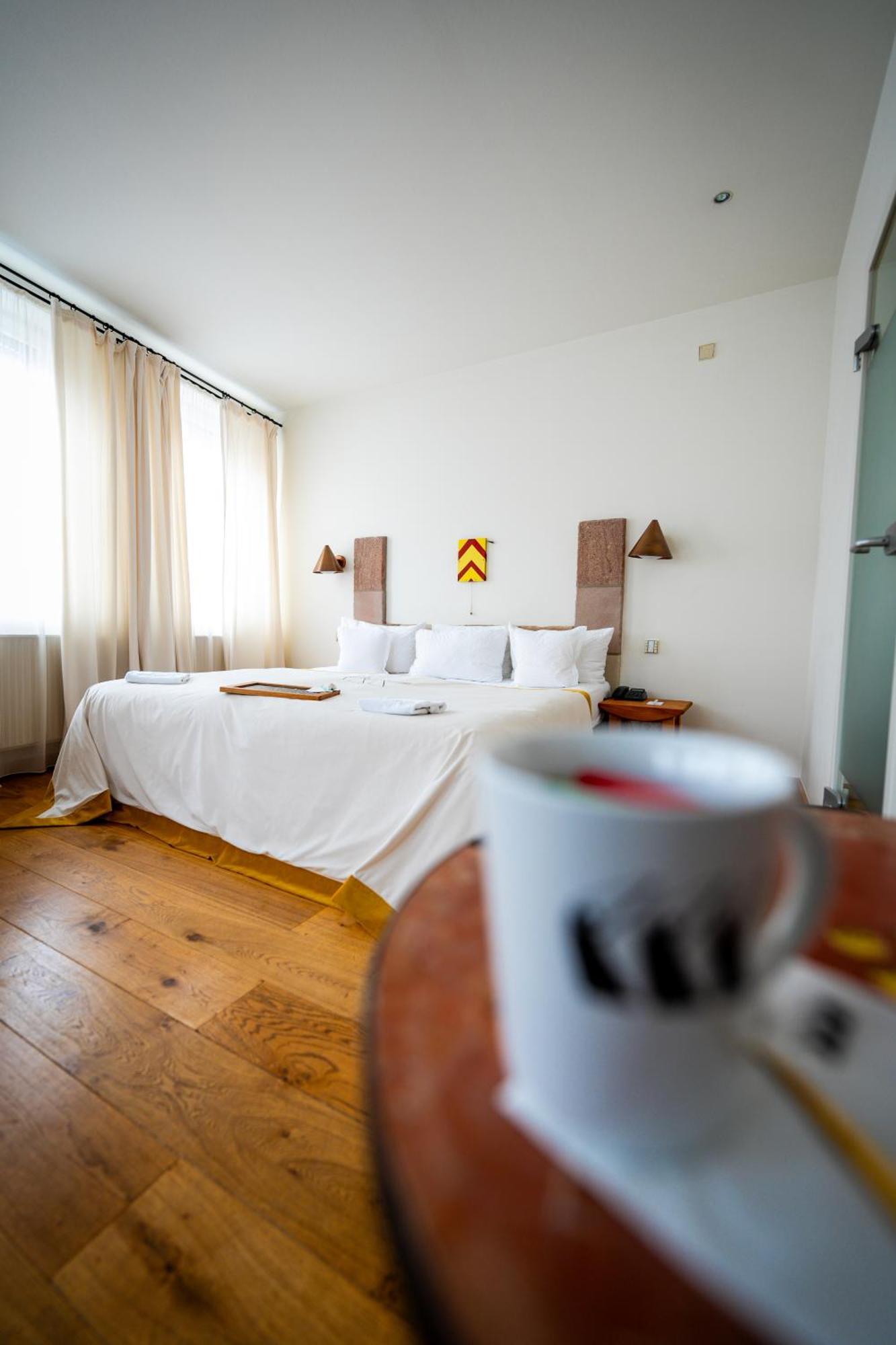 Hotel Drei Raben Nürnberg Exteriör bild